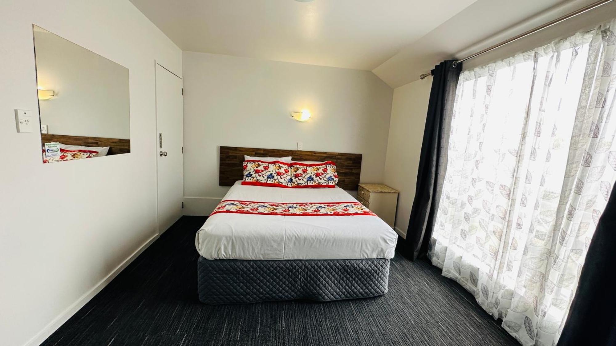 Samhil Motor Lodge Christchurch Extérieur photo